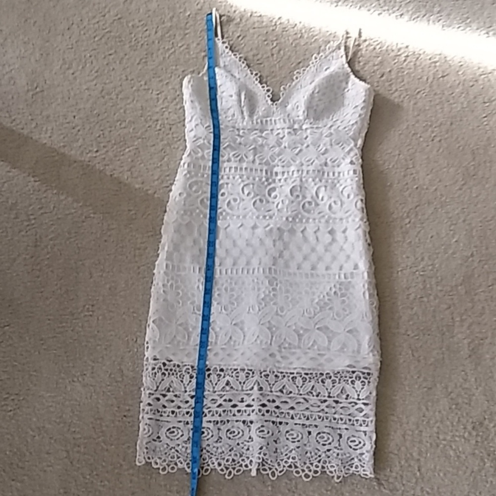 Lulu's Dress - Picture 8 of 8